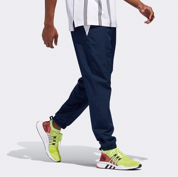 NWT Adidas EQT warm up wind pants DH5149 sizeM - Picture 4 of 8